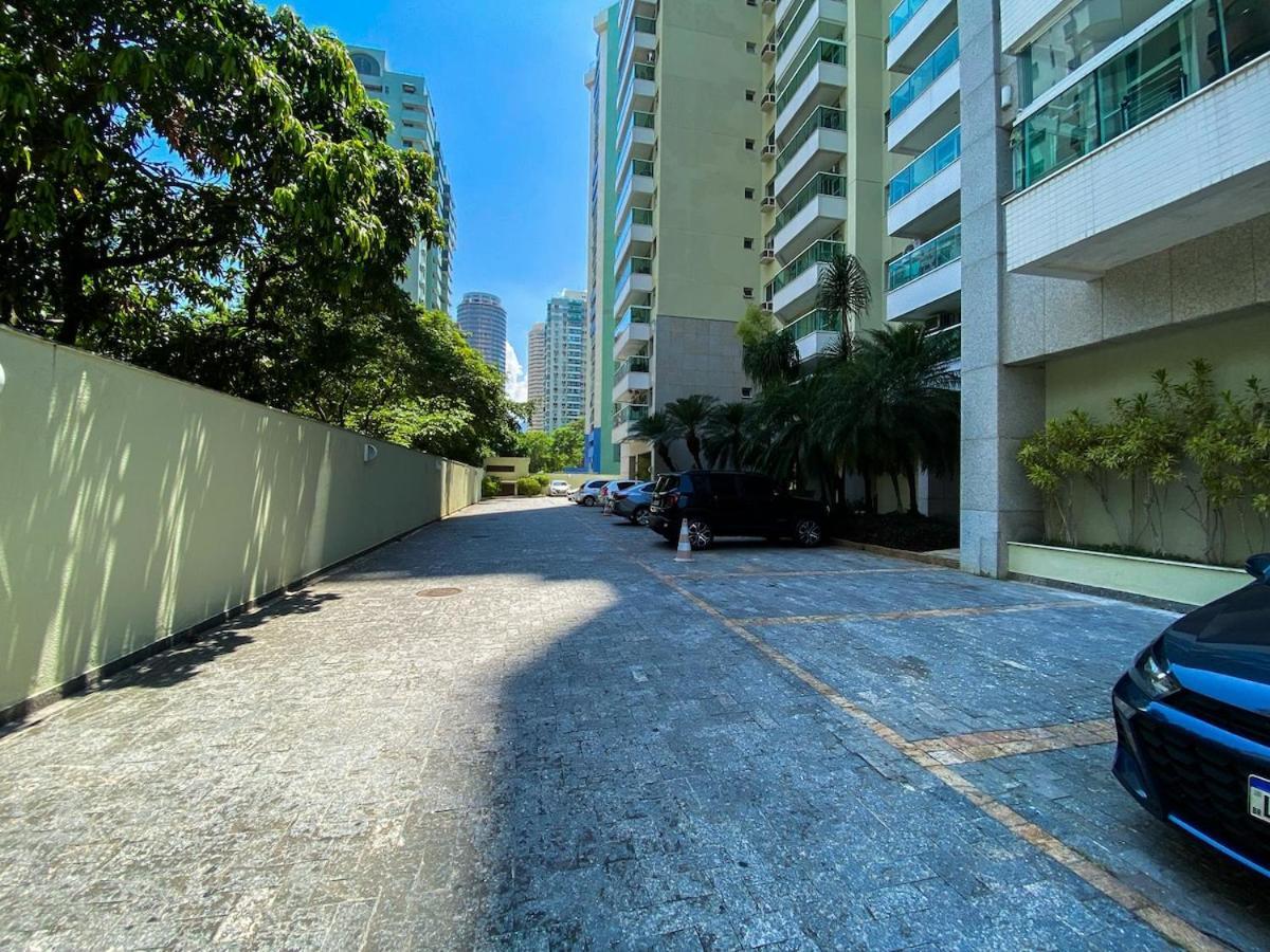 Apartamento Apto Na Barra A Poucos Minutos Do Metro E Da *